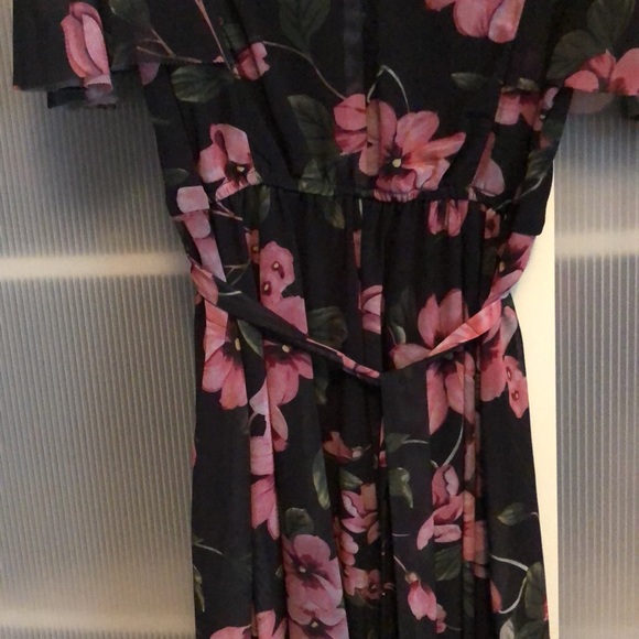 Floral Dress - Picture 4 of 4